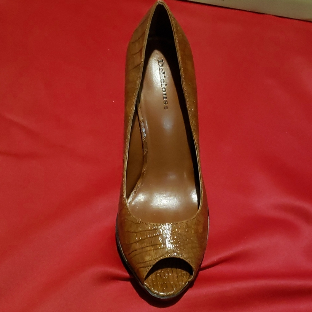 High heels - Picture 2 of 4